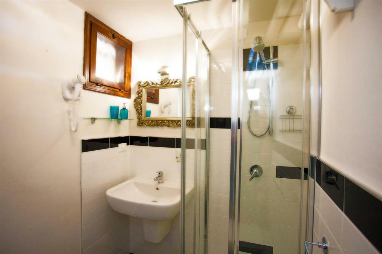 Garda Friends Apartments Toscolano Maderno Dış mekan fotoğraf
